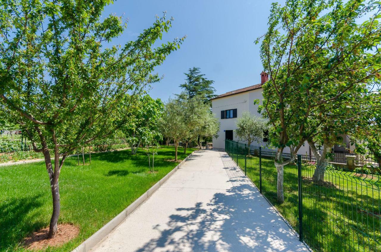 Apartments Dragutin Медулин Экстерьер фото